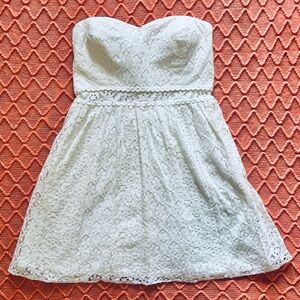 Lilly Pulitzer White Lace Strapless Dress